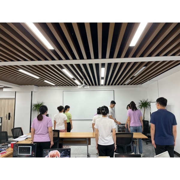 快樂工作，健康生活--這是一家有活力的公司！